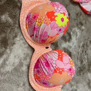 Victoria’s Secret Swim - Push Up Top 32B